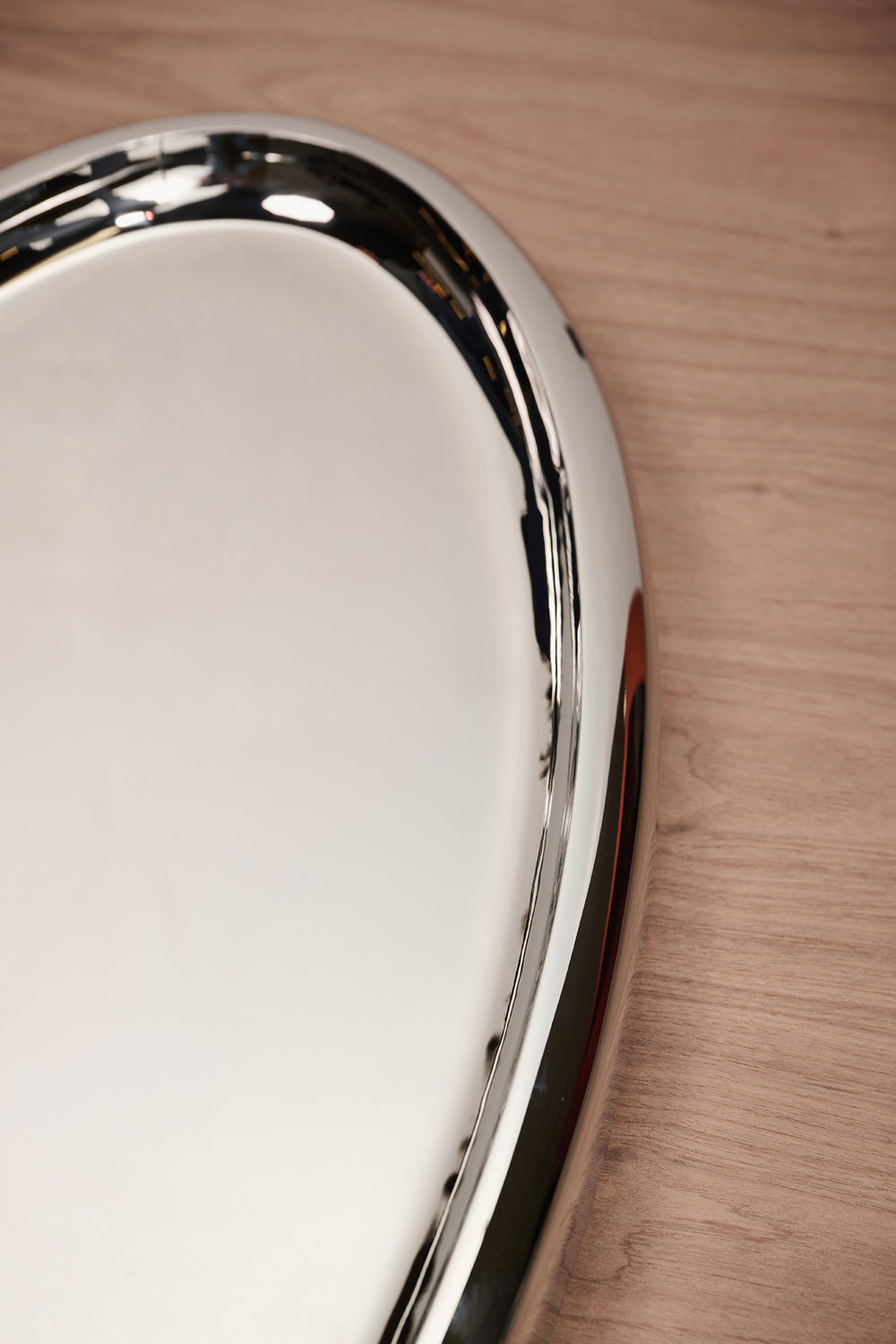 Chrome Oval