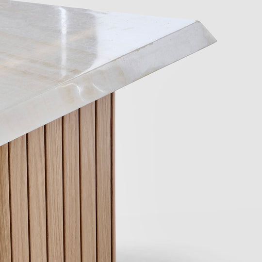 Lake Side - Ivory Onyx | Solid Oak