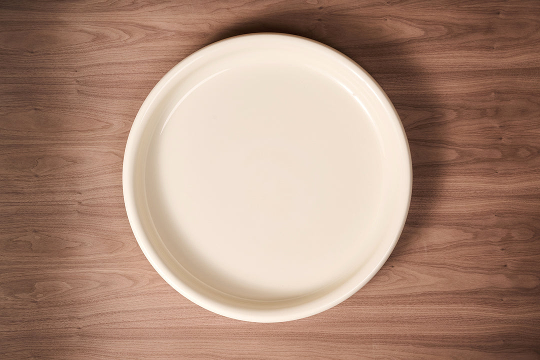 Vanishing While Exploding Tray - Off White High Gloss Round