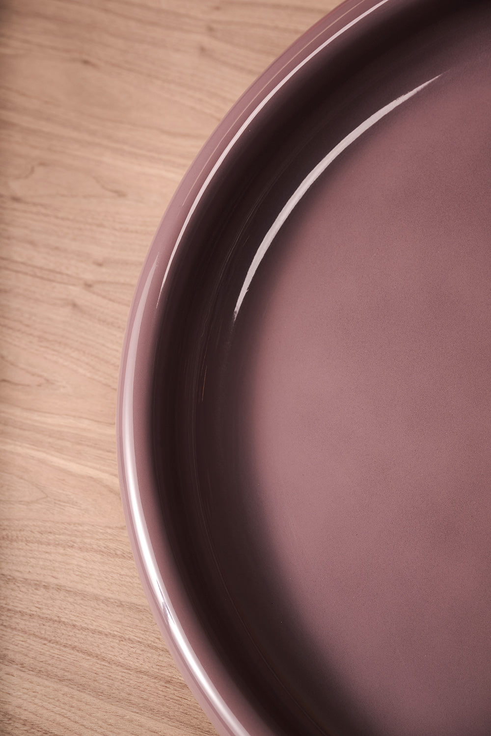 Vanishing While Exploding Tray - Plum High Gloss Round
