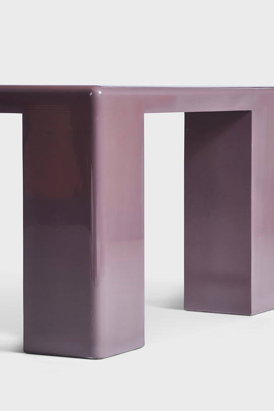 Vanishing While Exploding Dining High Gloss - Outdoor Indoor - Plum