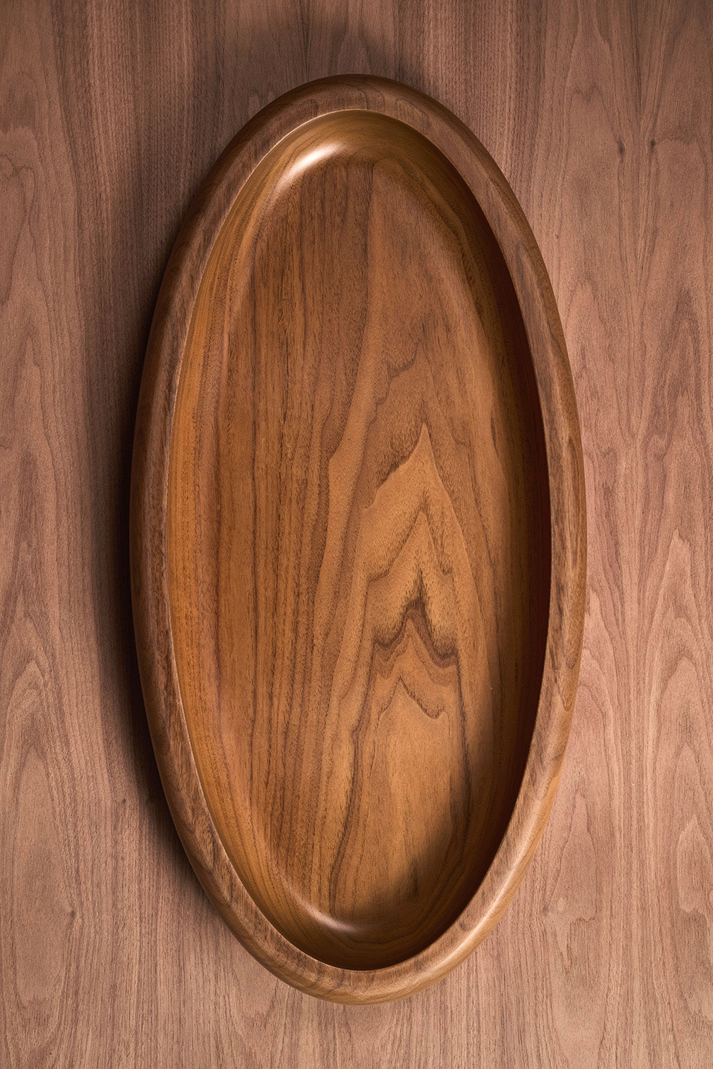 Vanishing While Exploding Tray - Walnut Oval